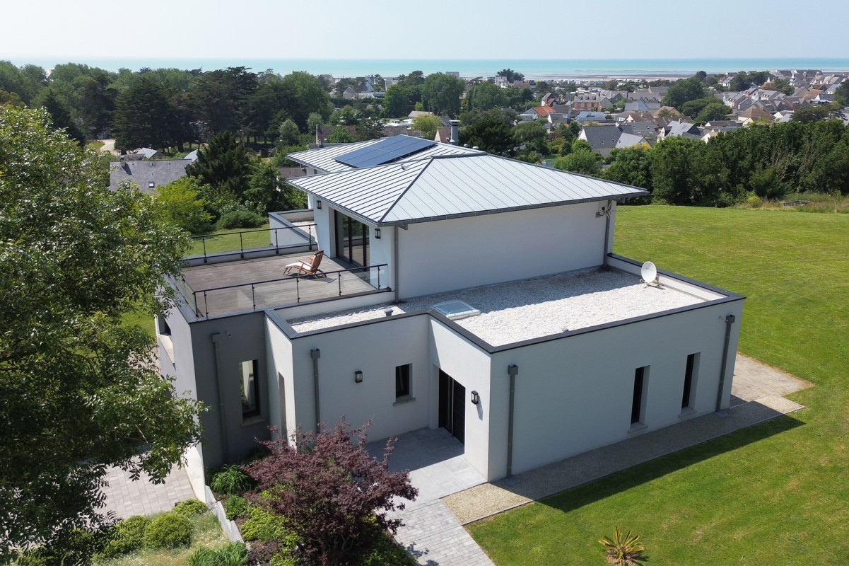 MAISON DESIGN À SAINT-PAIR-SUR-MER à SAINT-PAIR-SUR-MER (secteur : GRANVILLE)